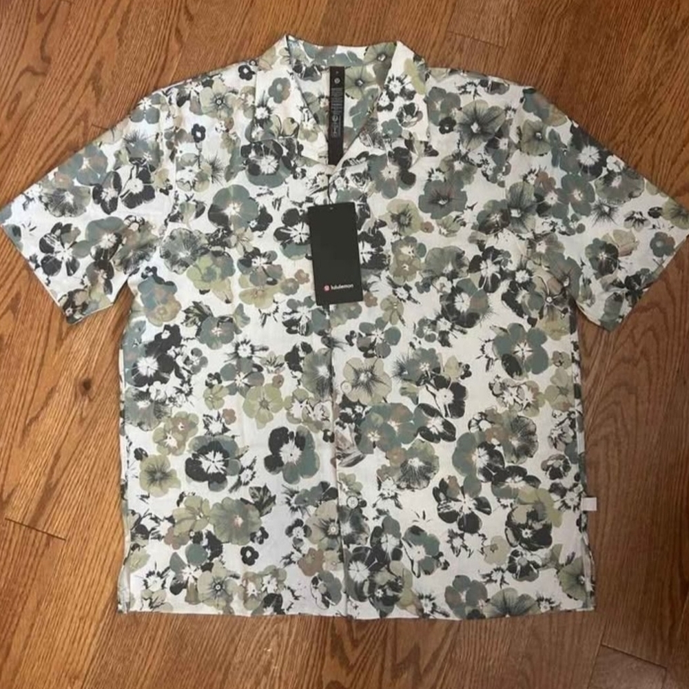 Mens LULULEMON button Down